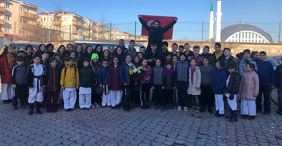 Avrupa Şampiyonuna Ödül Töreni 