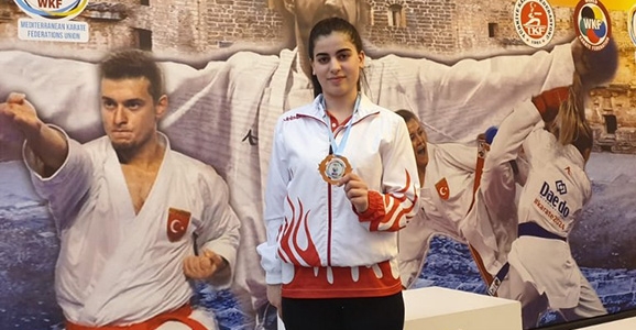 Aygüneş Antalya’da Üçüncü Oldu