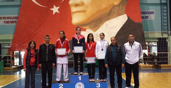 AYGÜNEŞ, ERZİNCAN’DA ŞAMPİYON OLDU