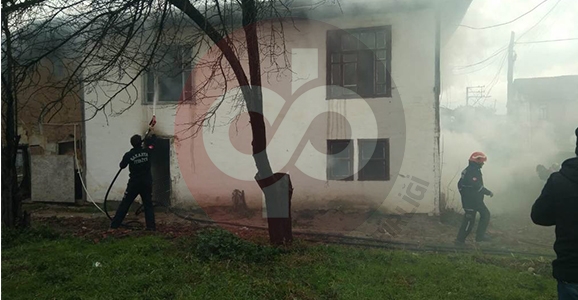 Aynı Yerde Farklı Bina Yandı