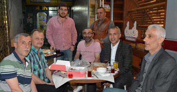 BABAOĞLU, ESNAFLA ORUÇ AÇTI