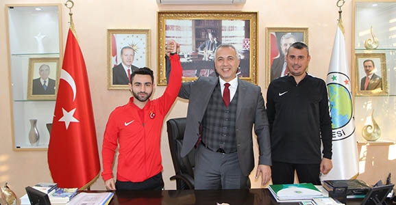 Babaoğlu Ömer Faruk Ateş’i makamında ağırladı