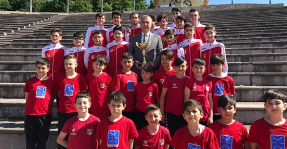 Babaoğlu, Şampiyonları Ağırladı