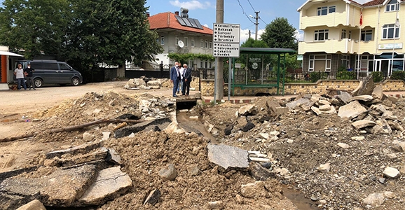 Selin Yaraları Sarılıyor 