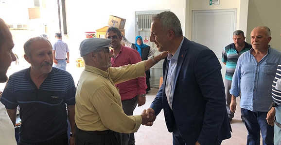 Babaoğlu, Yeşilyurt’ta Vatandaşlarla Bayramlaştı