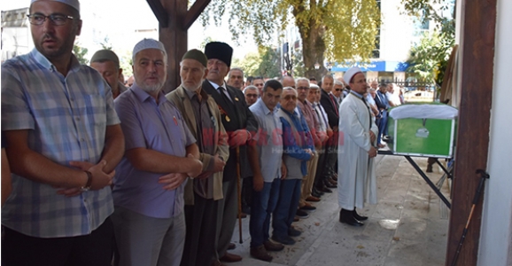 Babaoğlu’nun Teyzesi Son Yolculuğuna Uğurlandı