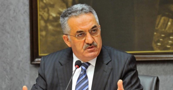 BAKAN YAZICI HENDEK'E GELİYOR