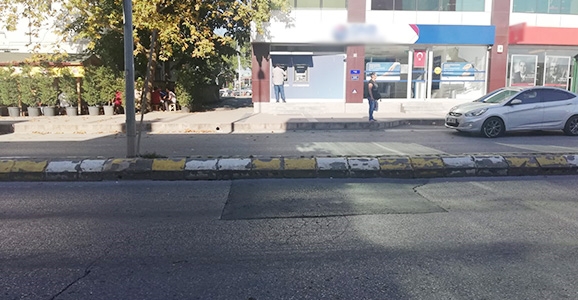 Bankalar Caddesi Yaya Geçidi İstiyor