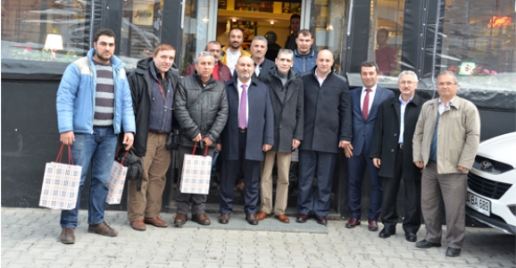 BAŞKAN PÜSKÜLLÜ, BASINLA BİR ARAYA GELDİ