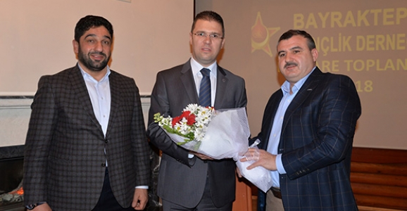 BAYRAKTEPE DERNEĞİNDE BAYRAK DEĞİŞİMİ