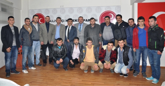 BAYRAKTEPE MAHALLESİNDEN MHP’YE BÜYÜK KATILIM