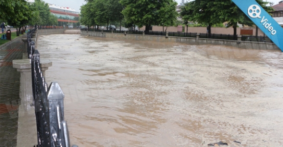 BELEDİYEDEN EVLERİ BOŞALTMA KARARI