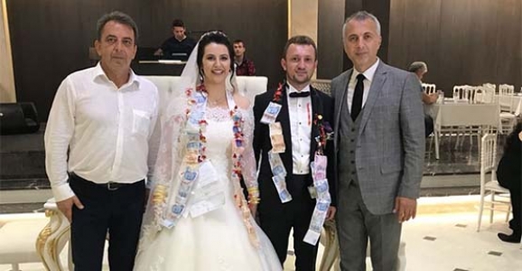 Beril ve Sait Mutluluğa Yelken Açtılar