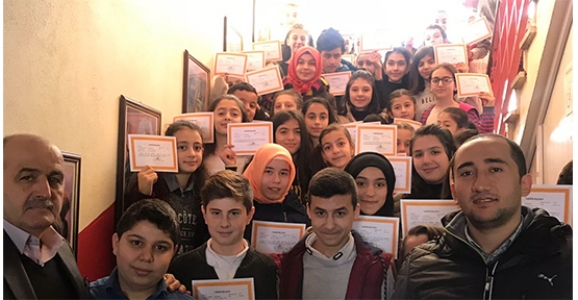 BEYLİCE ORTAOKULUNDA İYİLİK MELEĞİ VE TAKDİR ALANLAR