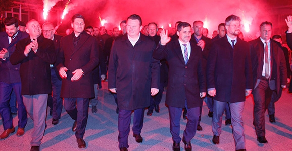 Bülbül, Başkanımızın Sonuna Kadar Arkasındayız