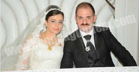 BURÇİN & MEHMET HAYATA YELKEN AÇTI