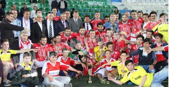 BÜYÜK KUPA HENDEK BOĞAZSPOR’UN