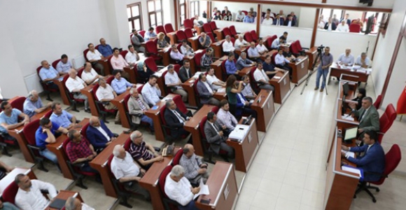 BÜYÜKŞEHİR MECLİSİNDEN HENDEK'E MÜJDE 