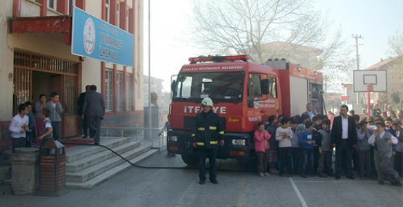 BÜYÜKŞEHİR’DEN ÖĞRENCİLERE AFET EĞİTİMİ