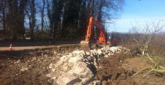 ÇALICA ’DA YOLLAR GENİŞLİYOR