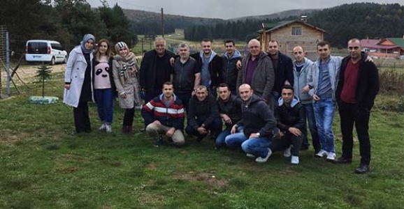 ÇALIŞMA ARKADAŞLARINDAN ÇETİNKAYA’YA VEDA YEMEĞİ