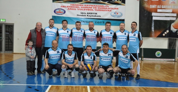 ÇEKİŞMELİ MAÇ DAIKIN’IN OLDU