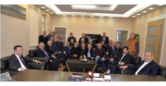 ÇELİK, BAŞKAN PÜSKÜLLÜ’YÜ ZİYARET ETTİ