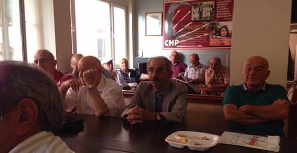 CHP HENDEK’TE GÜNDEM DARBE