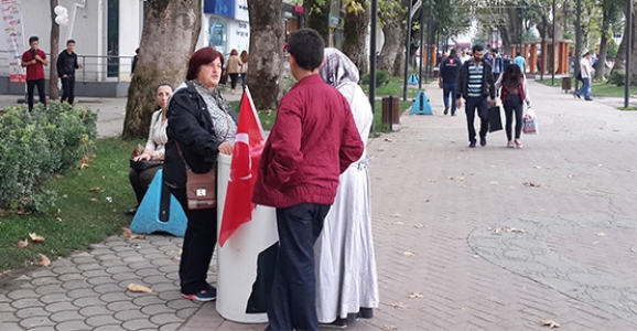 CHP’DEN İMZA KAMPANYASI