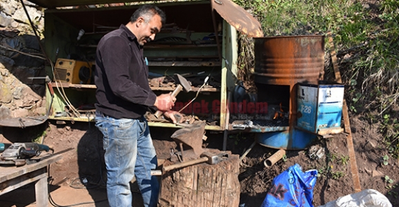 ÇİFTÇİYE HİZMETİ YERİNDE VERİYOR