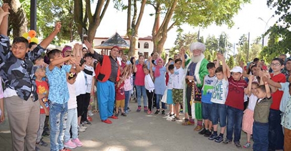 Çocuklar Bayramlaştı