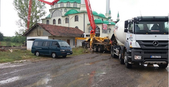 ÇOK AMAÇLI ŞADIRVANIN YAPIMI İÇİN YARDIM BEKLENİYOR