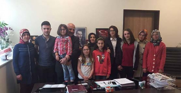 ÇÖLYAK HASTA VE YAKINLARI ZİYARETLERE DEVAM EDİYOR