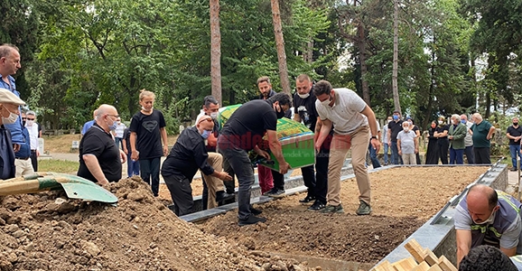 Cömert Dualarla Son yolculuğuna uğurlandı