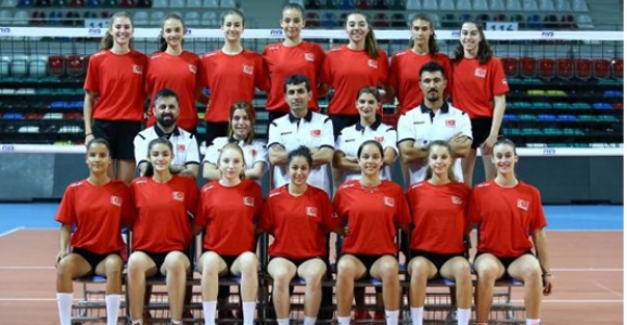 DEMİR KÜÇÜK MİLLİLER İLE ANKARA’DA