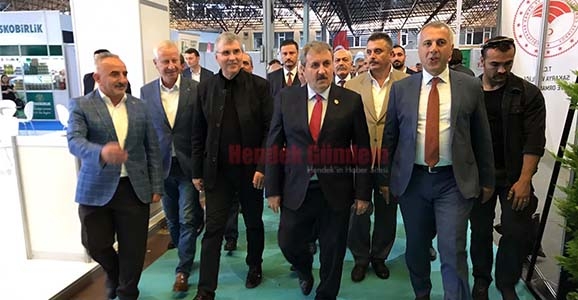 Destici Hendek’te Belediye Başkanları Toplantısına Katıldı