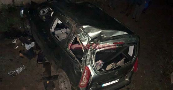 Dikmen Mahallesinde Kaza 2 Yaralı