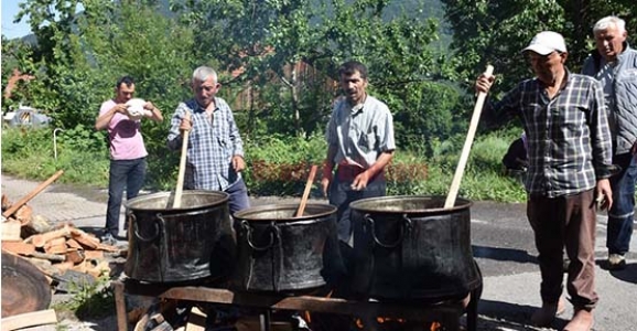 Dikmen’de Bayram Hazırlığı