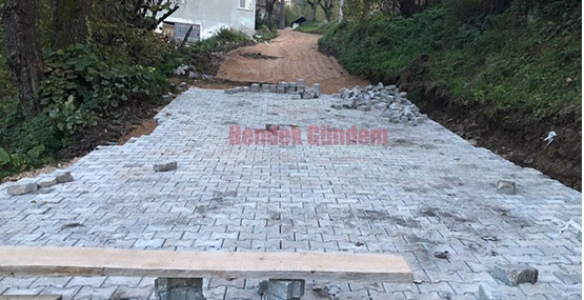 DİKMEN’E KİLİTLİ PARKE