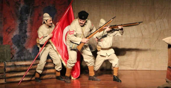 DÖNMEYİ DÜŞÜNMEYENLER DUYGULANDIRDI