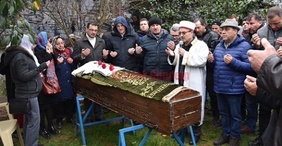 ECEM BALCI DUALARLA SON YOLCULUĞUNA UĞURLANDI