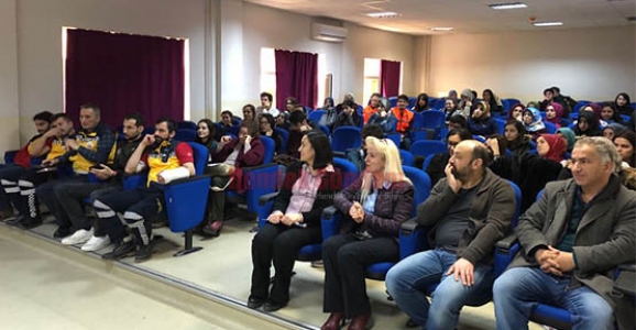 EĞİTİM FAKÜLTESİNDE DEPREM EĞİTİMİ 