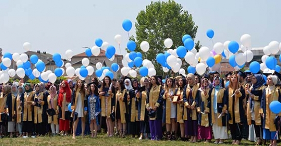 EĞİTİM FAKÜLTESİ’NDE KEP TÖRENİ