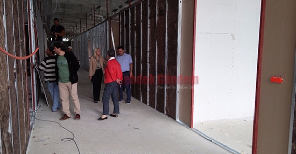 EĞİTİM FAKÜLTESİNE TAM DONANIMLI KONFERANS SALONU