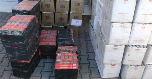 EMNİYETTEN KAÇAK SİGARA OPERASYONU