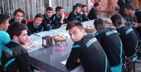 ERENLERSPOR’A DOSTLUK YEMEĞİ