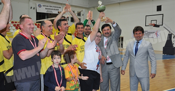  ESNAF SANATKARLAR ŞAMPİYON