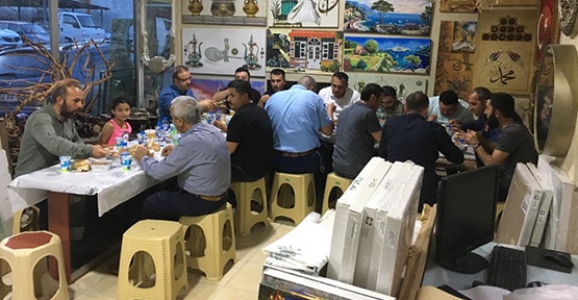 Esnaflar İftarda Bir Araya Geldi