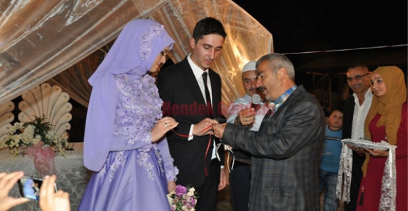 EVLİLİĞE İLK ADIMI ATTILAR