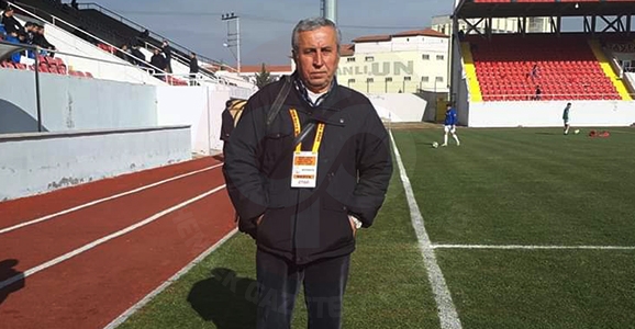 Gazeteci Öztürk Hastaneye Kaldırıldı